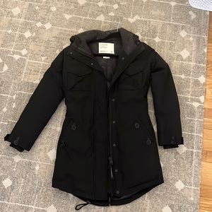 Aritzia Community Paradigm parka coat winter jacket black size XS